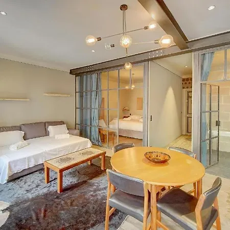 Apartment Red & Bleue Yourhosthelper Cannes