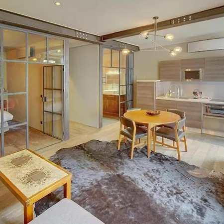 Apartment Red & Bleue Yourhosthelper *